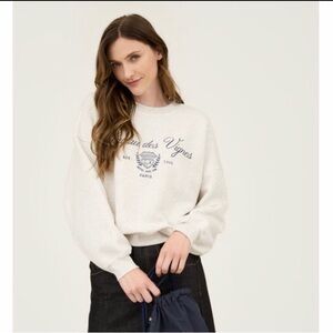 NWT Heather Grey Cotton Blend “Chateau des Vignes” Vtg. Style Sweatshirt Sz S